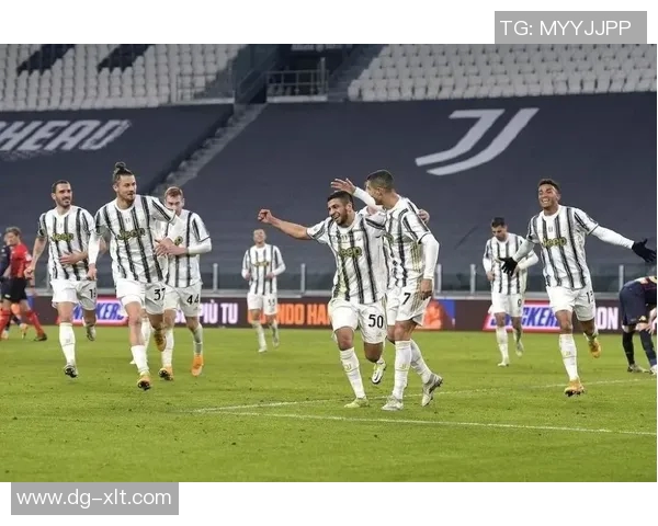 因戈施塔与基尔的激烈对决揭示足球战术与团队协作的精彩瞬间